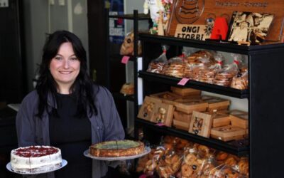 La repostera que fundó una pastelería en San Martín de Unx en honor a su abuelo
